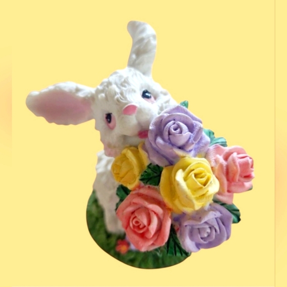 VINTAGE "BUNNY GARDEN GALA" LIMITED EDITION BUNNY FIGURINES RESIN HAND-PAINTED - Picture 6 of 9